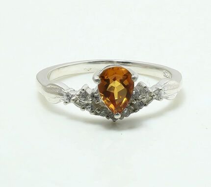 Captivating Pear-Faced Citrine Gemstone Ring