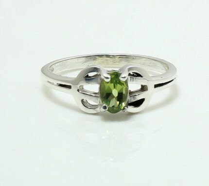 Oceanic Bliss Peridot Ring