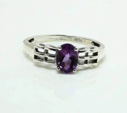 Oval Magic Garden Amethyst Ring